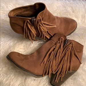 Tan Ankle Booties with fringe